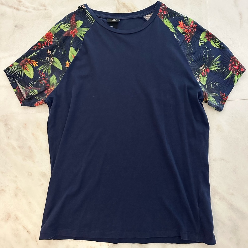 Men’s shirt